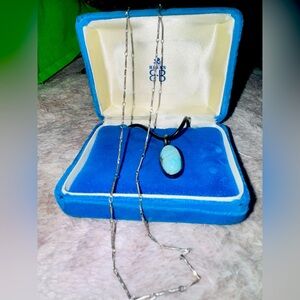 .925 Silver LARIMAR necklace w/.925 chain and rubber Necklace 

BOX NOT INCLUDED